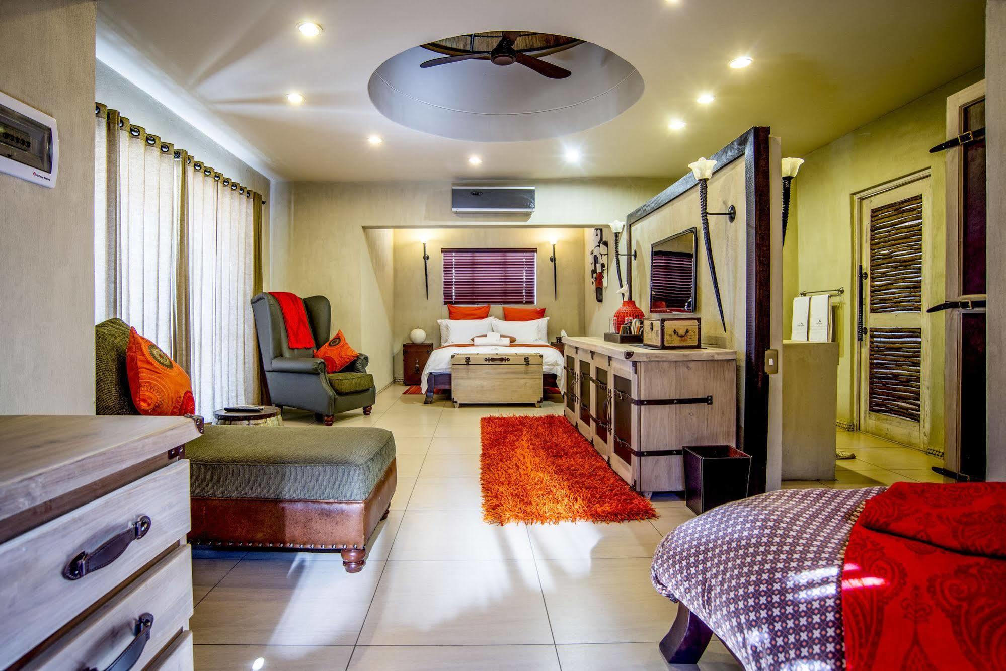 Sun Karros Daan Viljoen Hotel Windhoek Exterior photo