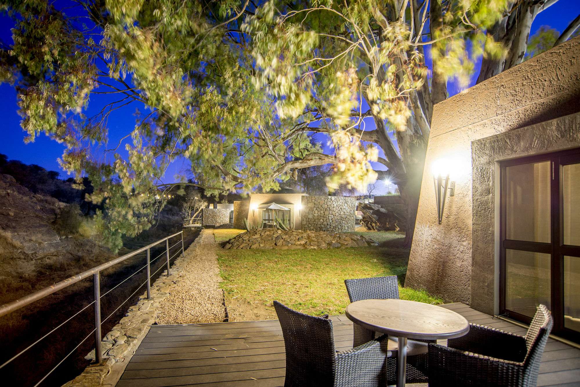 Sun Karros Daan Viljoen Hotel Windhoek Exterior photo